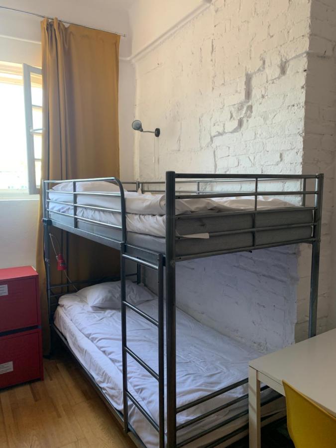 New World St Hostel And Private Room Warsaw Ngoại thất bức ảnh