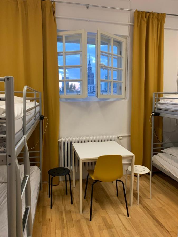 New World St Hostel And Private Room Warsaw Ngoại thất bức ảnh