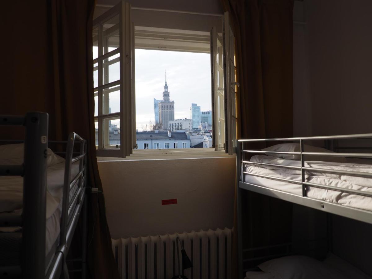 New World St Hostel And Private Room Warsaw Ngoại thất bức ảnh