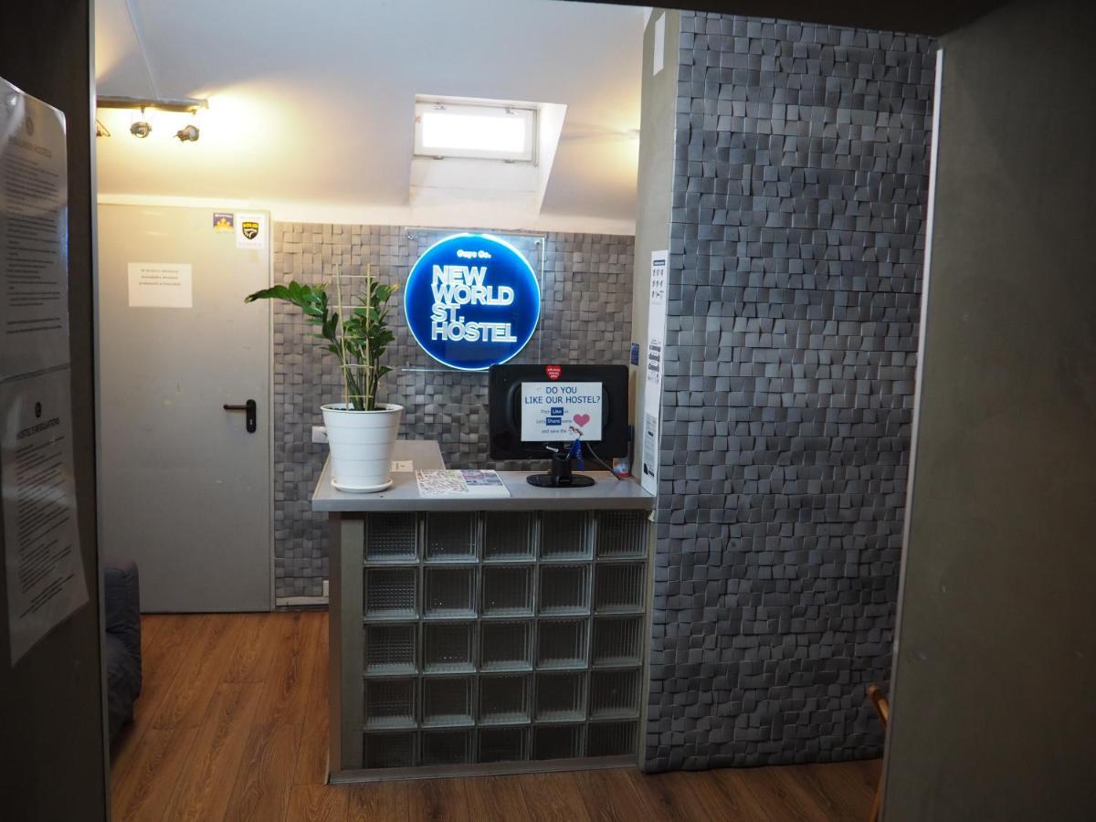 New World St Hostel And Private Room Warsaw Ngoại thất bức ảnh