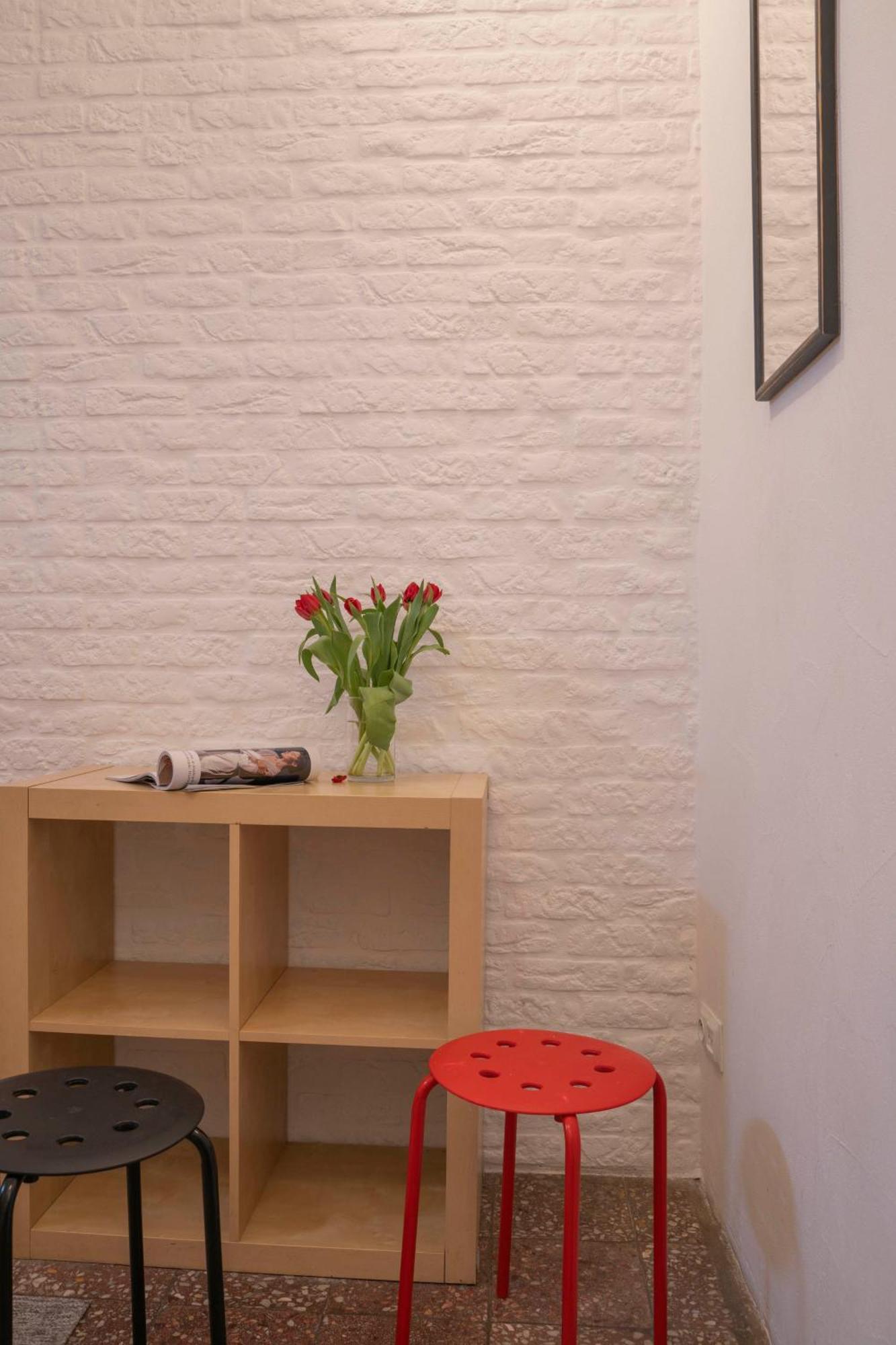 New World St Hostel And Private Room Warsaw Ngoại thất bức ảnh