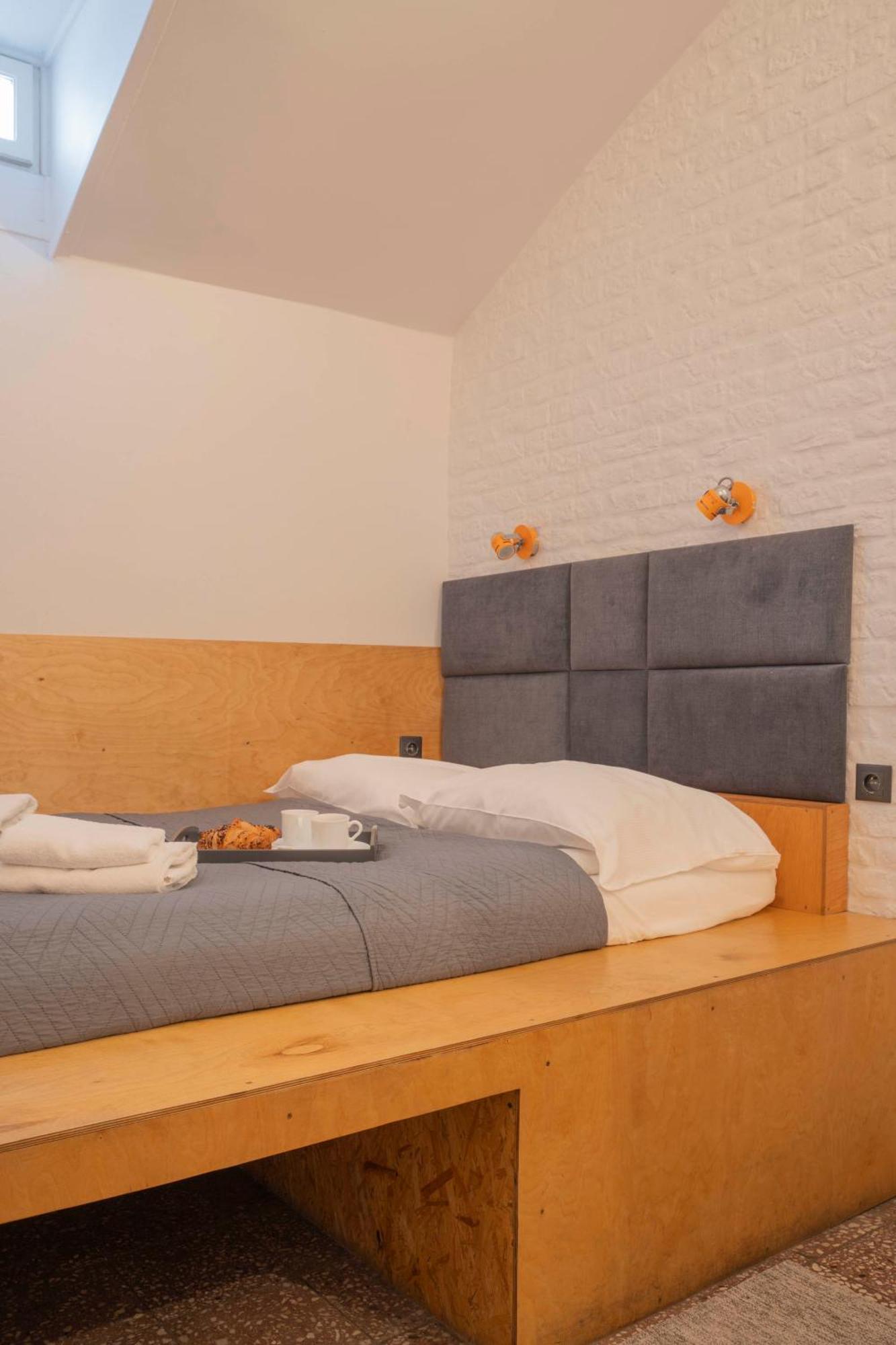 New World St Hostel And Private Room Warsaw Ngoại thất bức ảnh