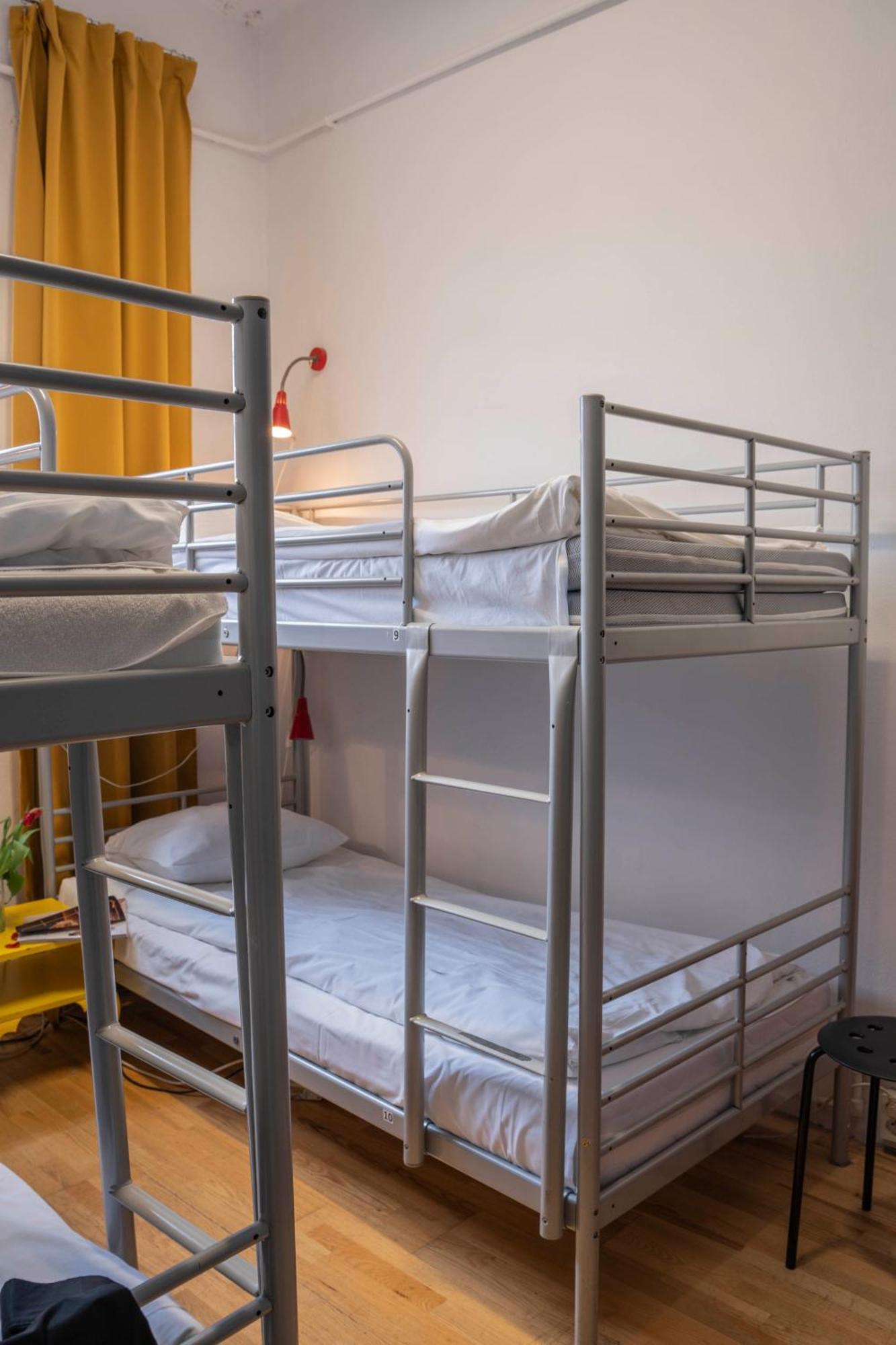 New World St Hostel And Private Room Warsaw Ngoại thất bức ảnh