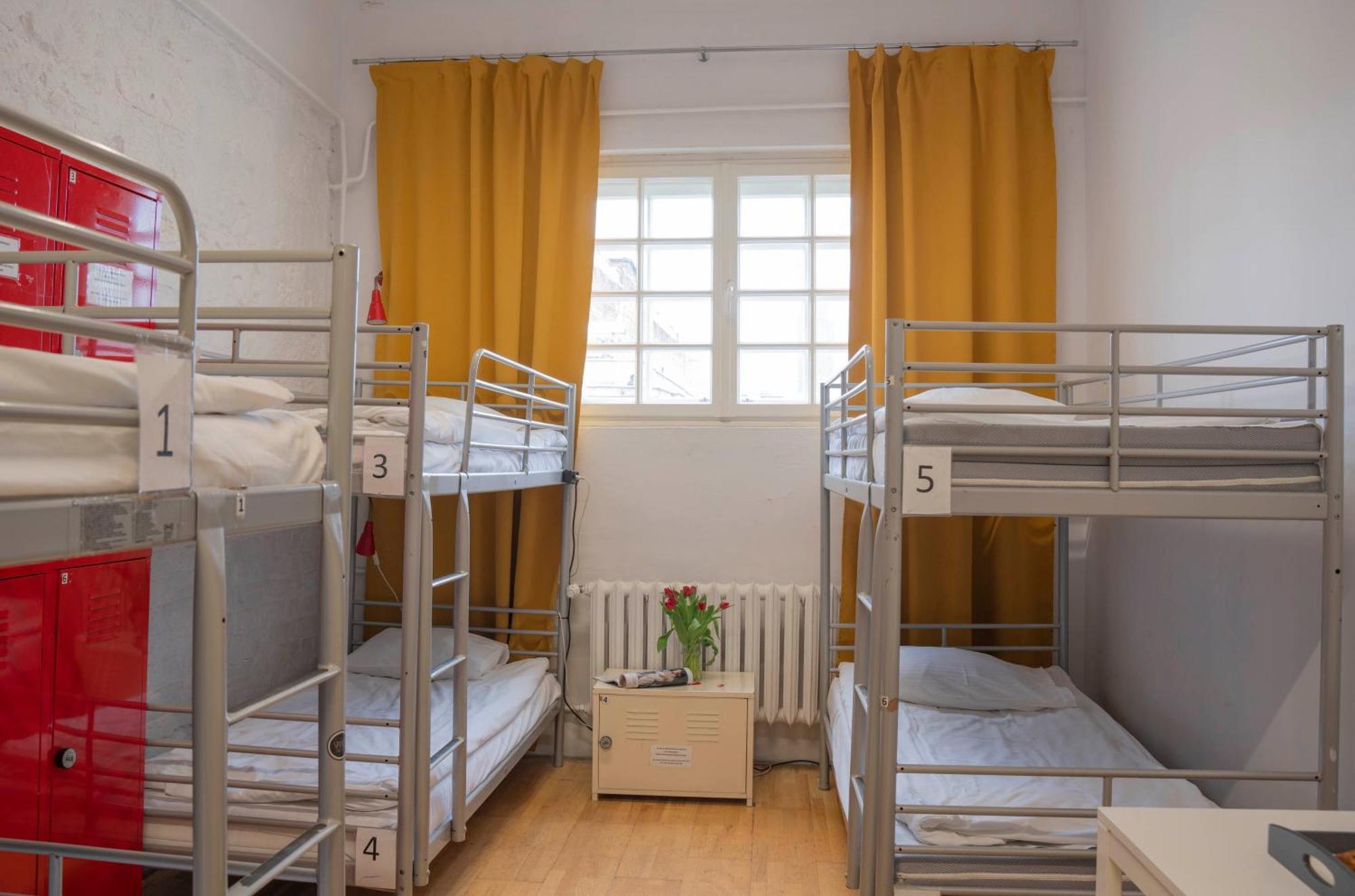 New World St Hostel And Private Room Warsaw Ngoại thất bức ảnh