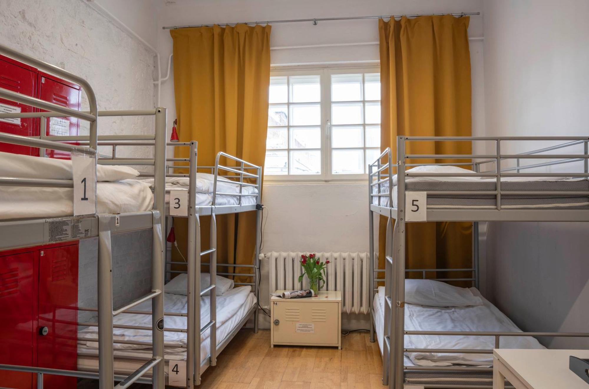 New World St Hostel And Private Room Warsaw Ngoại thất bức ảnh
